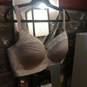 Smooth longline lightly lined balconette bra